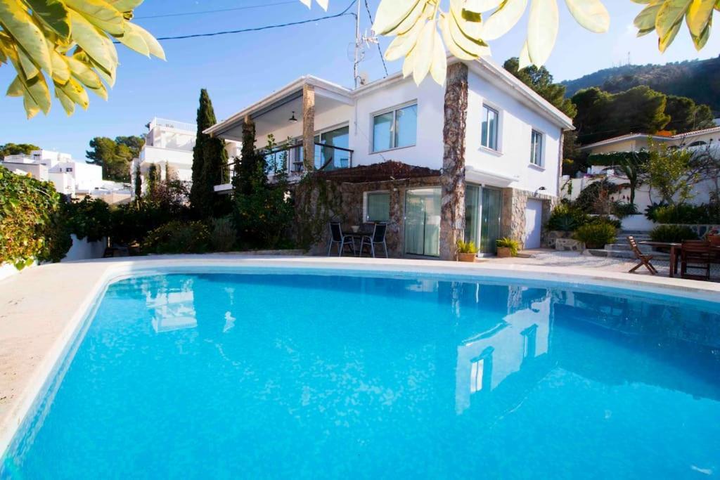 Villa In Albir L'Alfas del Pi Luaran gambar