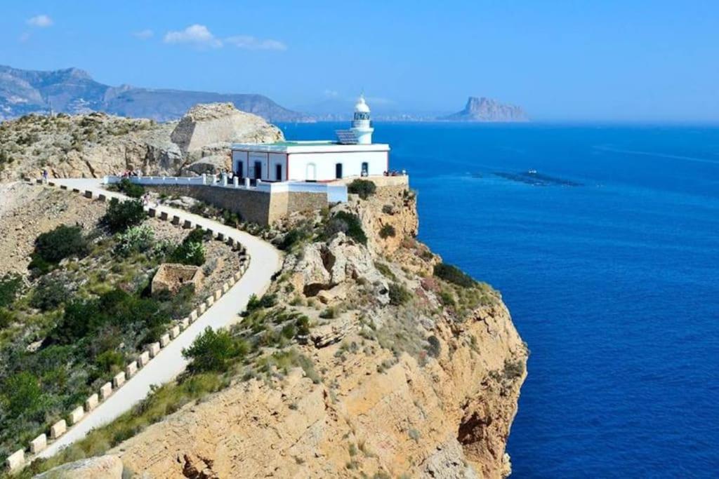 Villa In Albir L'Alfas del Pi Luaran gambar